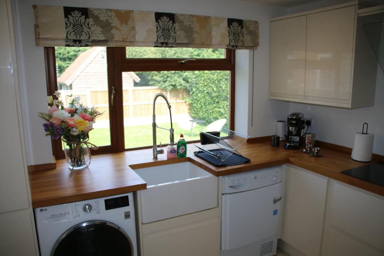 Beautiful, 2 Bedroom Cottage Selstead Esterno foto